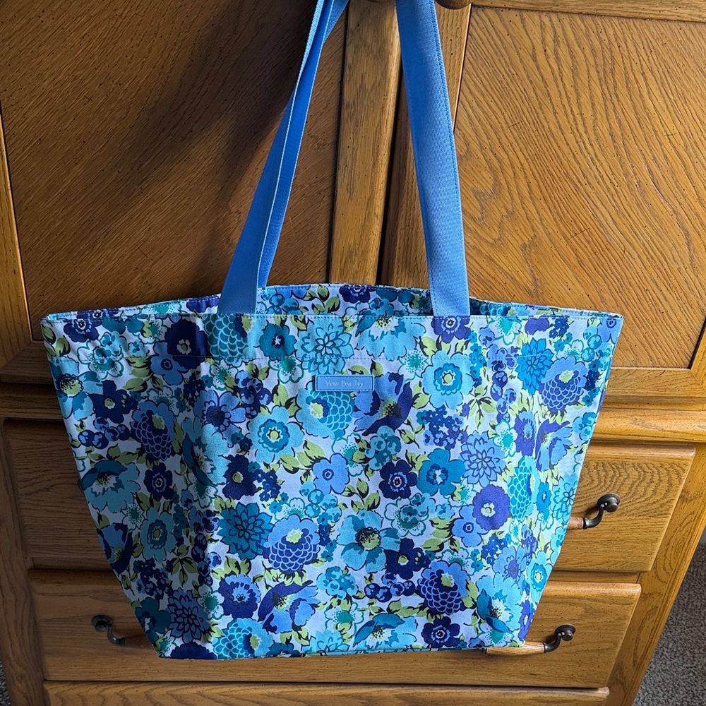 Vera Bradley Tote